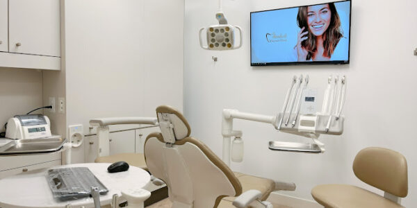 Hemlock Dental Clinic painting by Proluxe Painting